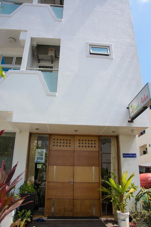 Beach Palace Hulhumale Exterior photo